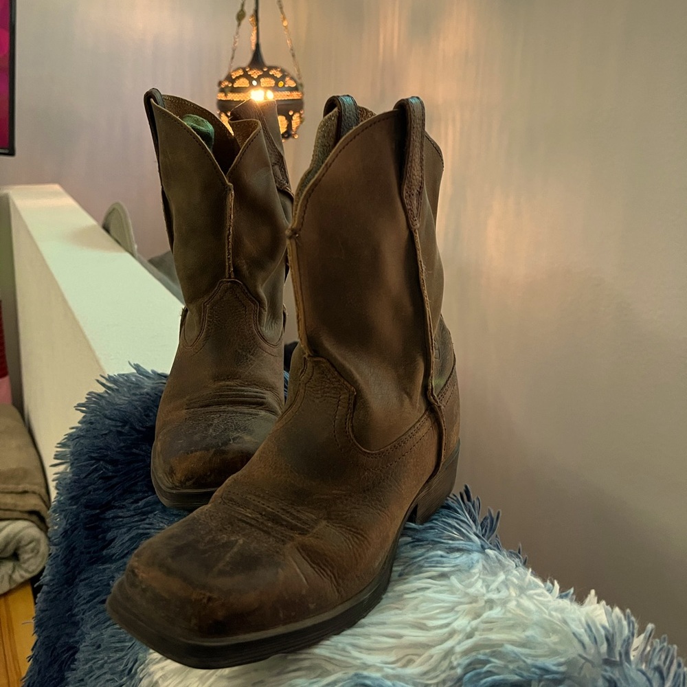 Still available Ariat boy’s “like new” boots